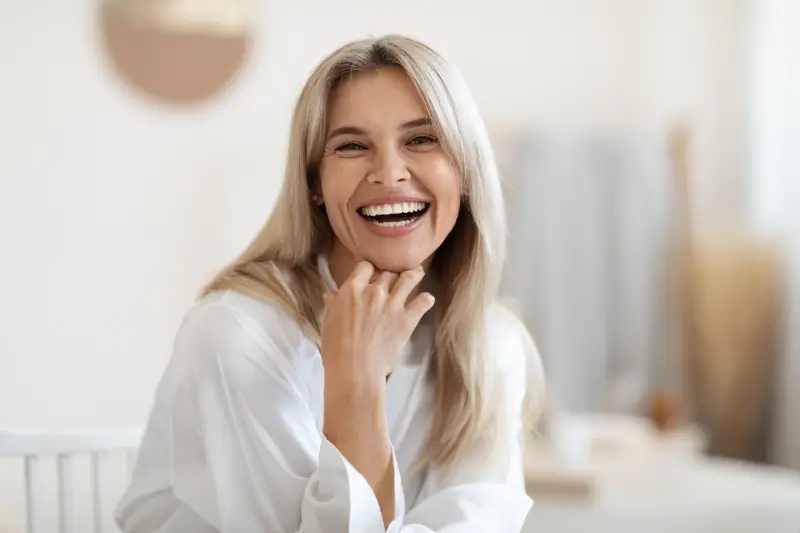 How Microneedling Reduces Acne Scars & Improves Skin